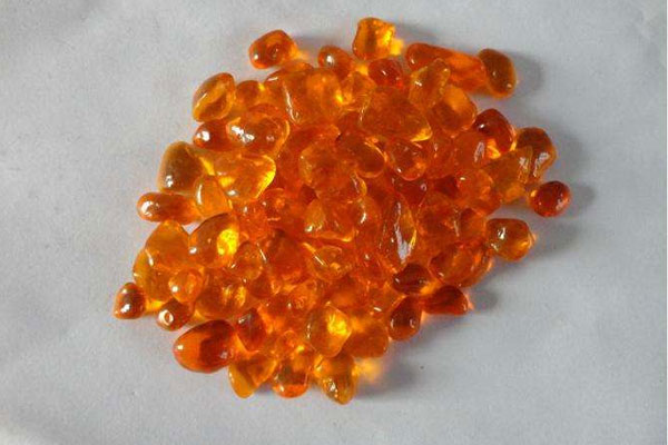 玻璃珠与陶瓷珠性能对比：哪种材料更适合你的项目需求？