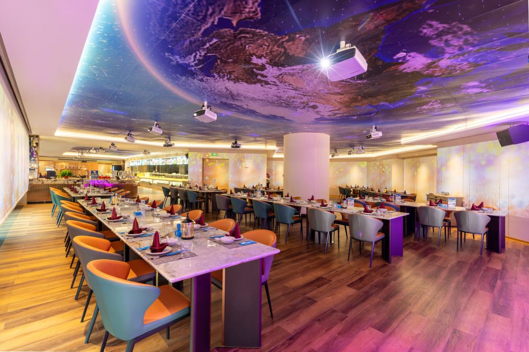 学校培训中心家具怎么选？木质与板式的耐用性和成本对比！