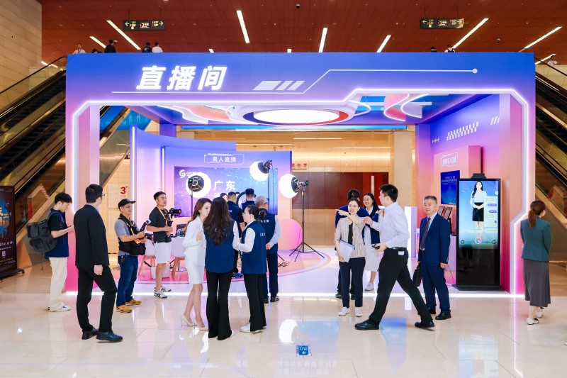 深圳庆典礼仪公司,为你的活动打造别具一格的精彩盛宴!